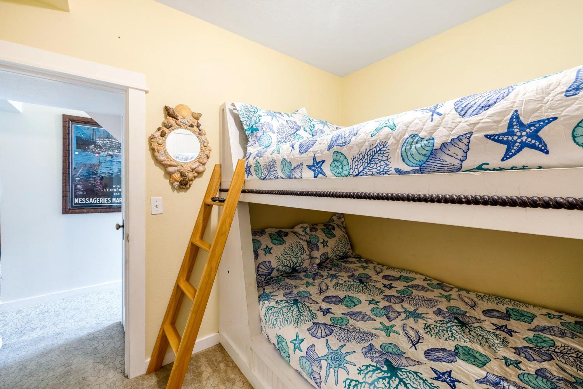 Captain'S Quarters And Cabins Depoe Bay Habitación foto