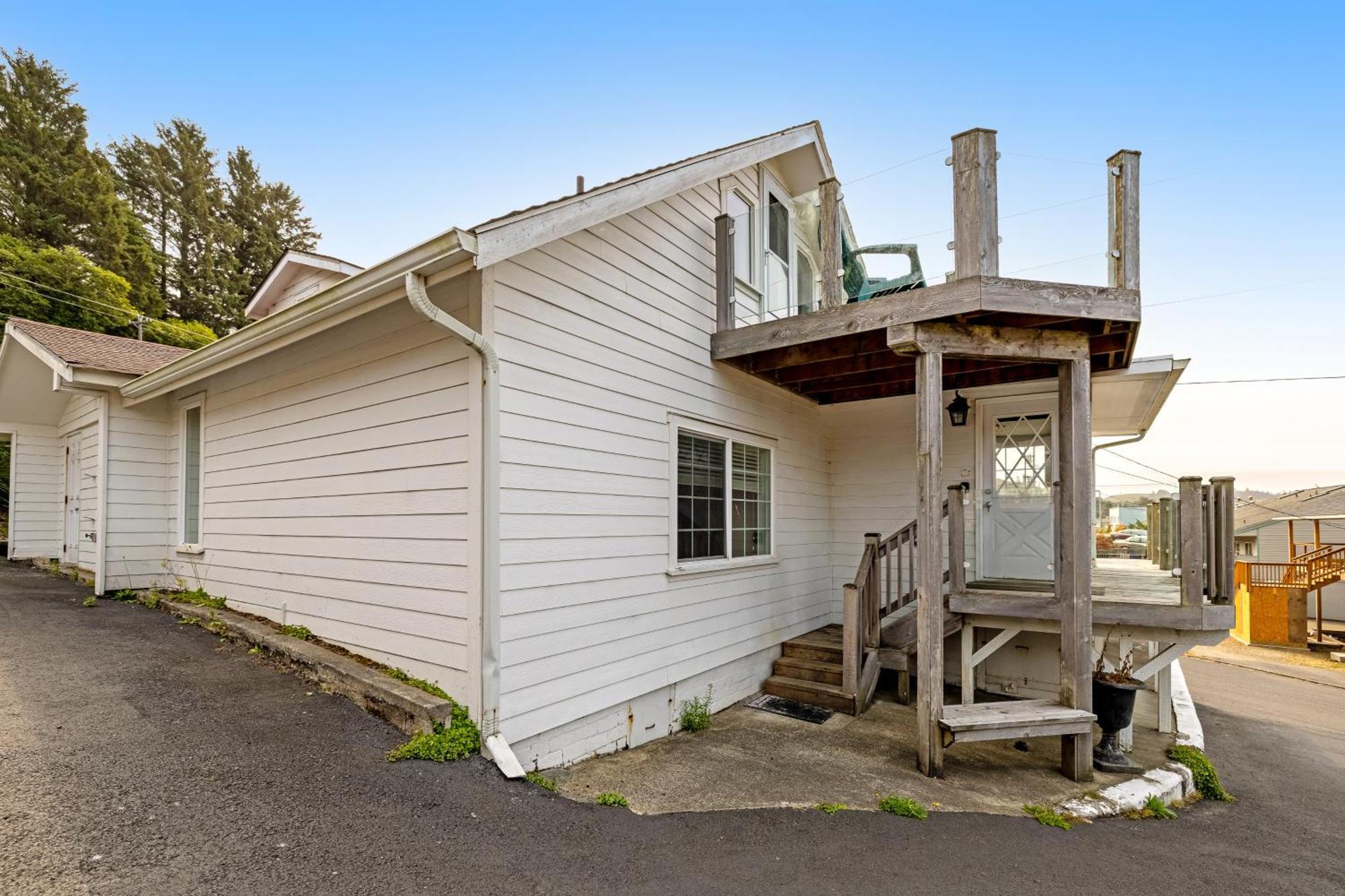 Captain'S Quarters And Cabins Depoe Bay Habitación foto